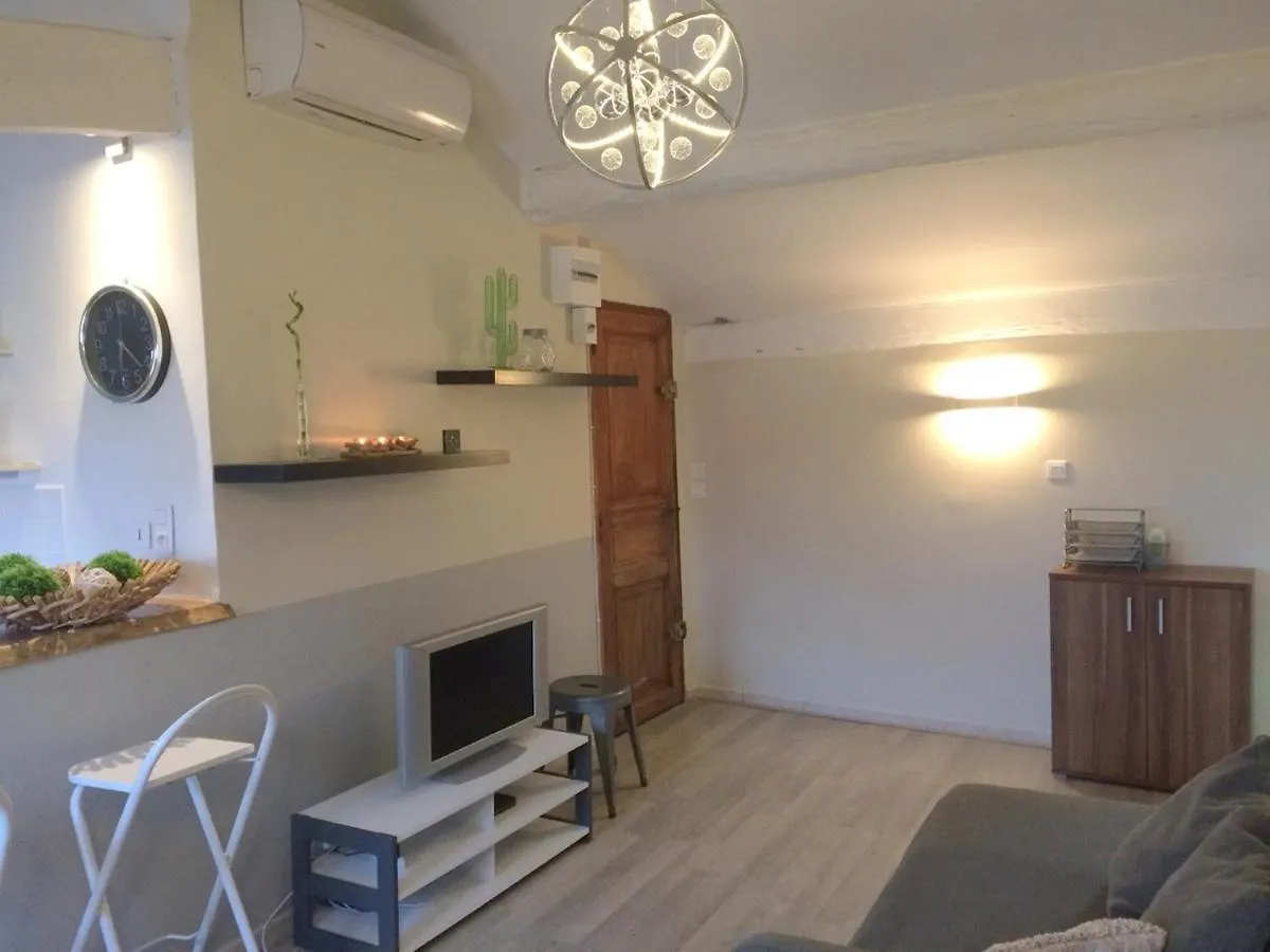 T2Bis Lumineux, Intra Muros Awinion Apartament